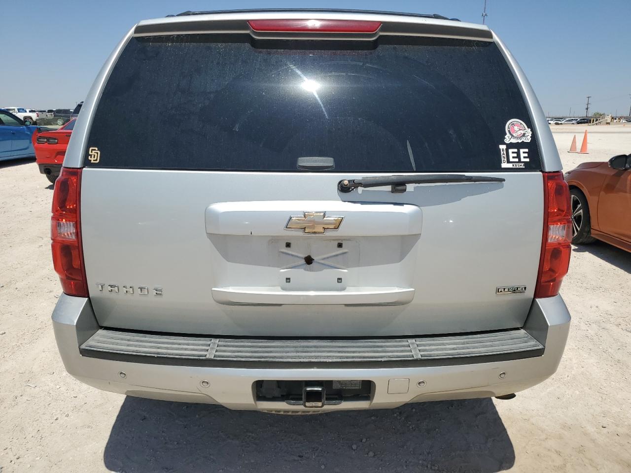 1GNSKBE08BR109710 2011 Chevrolet Tahoe K1500 Lt