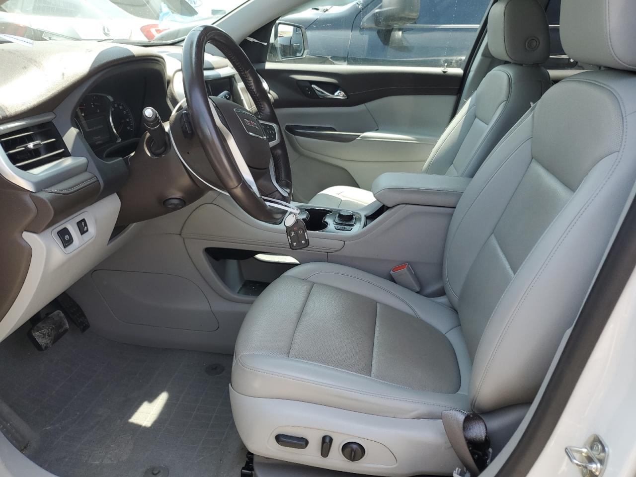 1GKKNULS9MZ102157 2021 GMC Acadia Slt