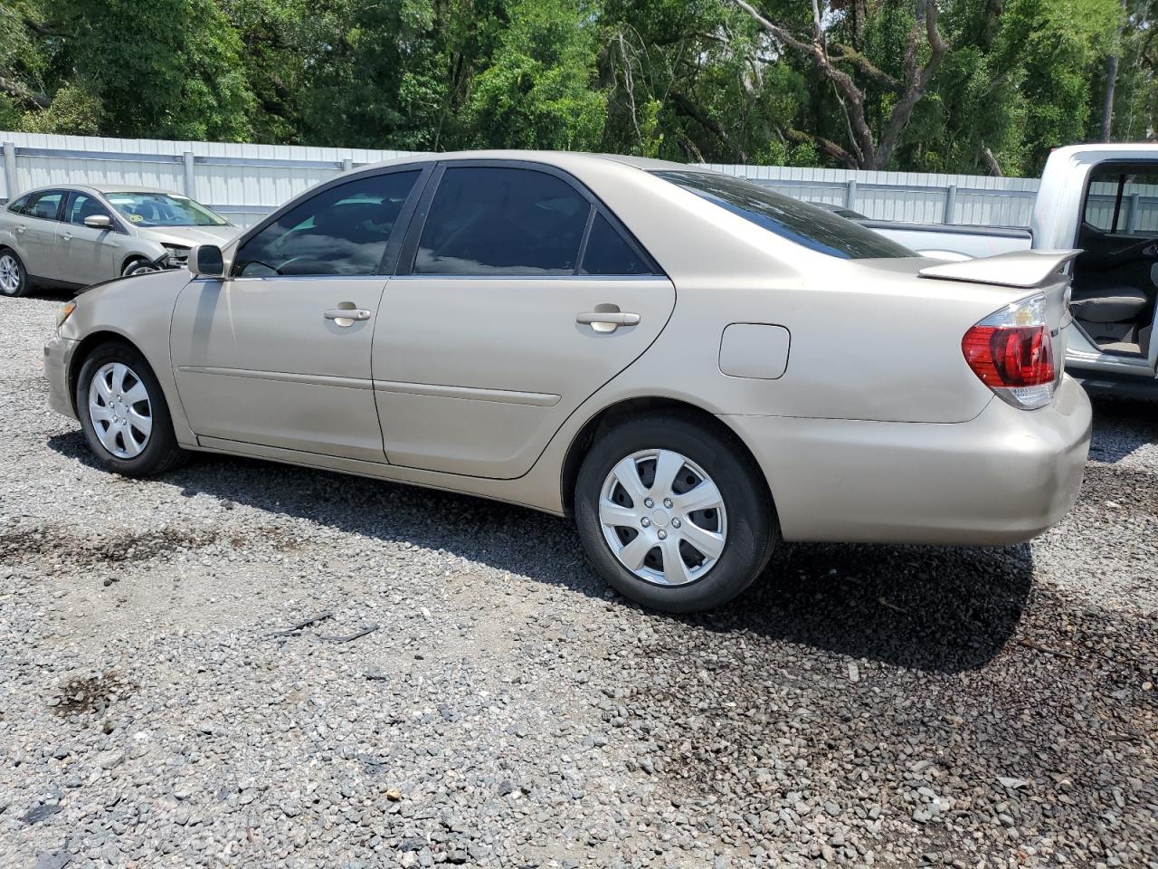 4T1BE32K05U598676 2005 Toyota Camry Le