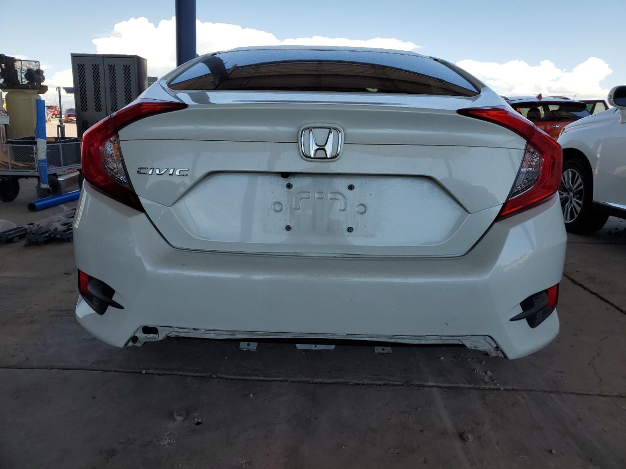 19XFC2F66KE044300 2019 Honda Civic Lx