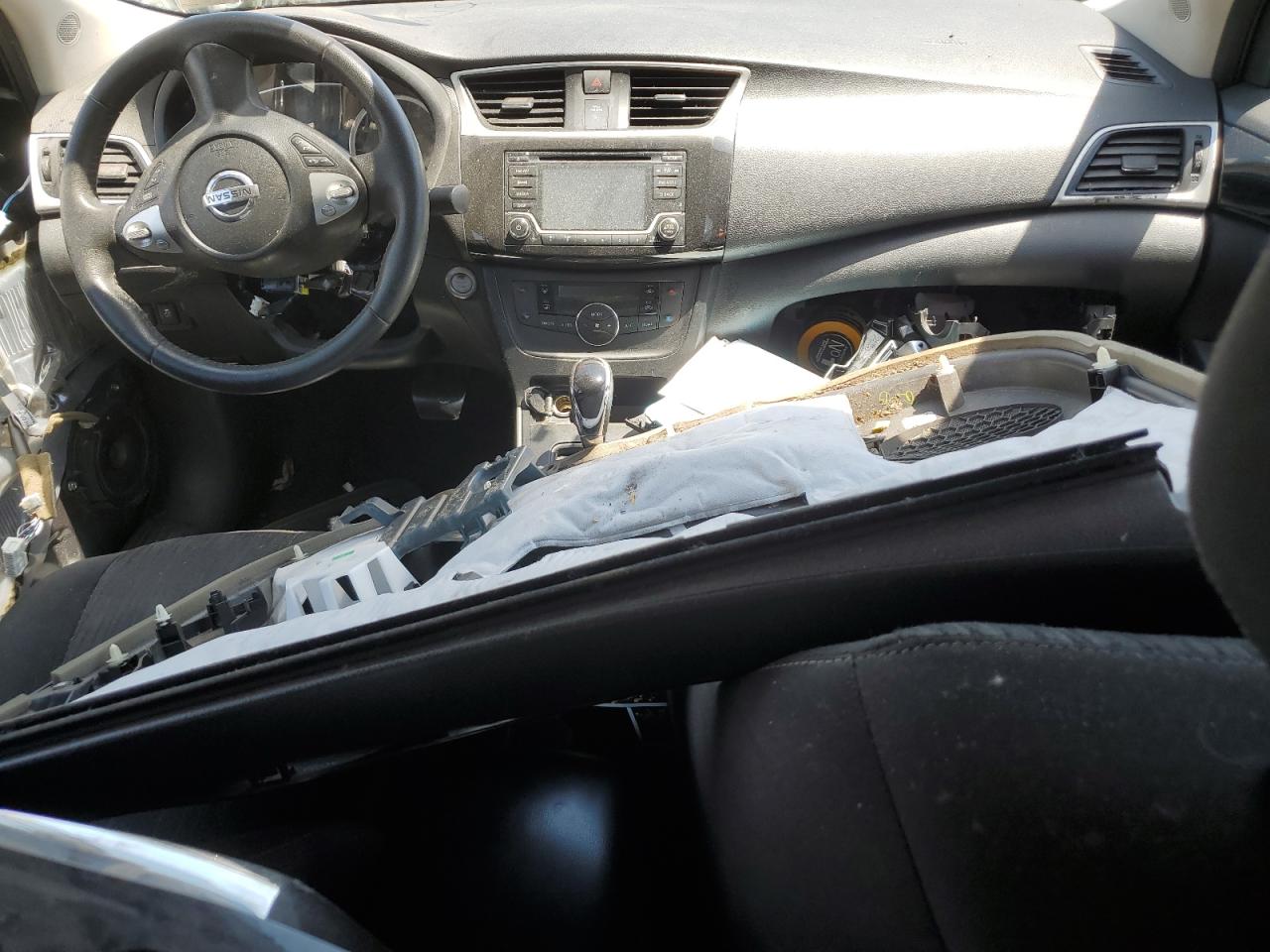 3N1AB7AP2JL620438 2018 Nissan Sentra S