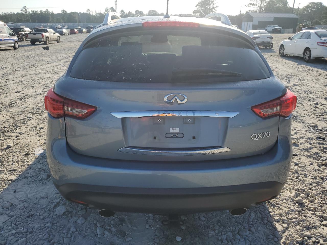 JN8CS1MWXHM413581 2017 Infiniti Qx70