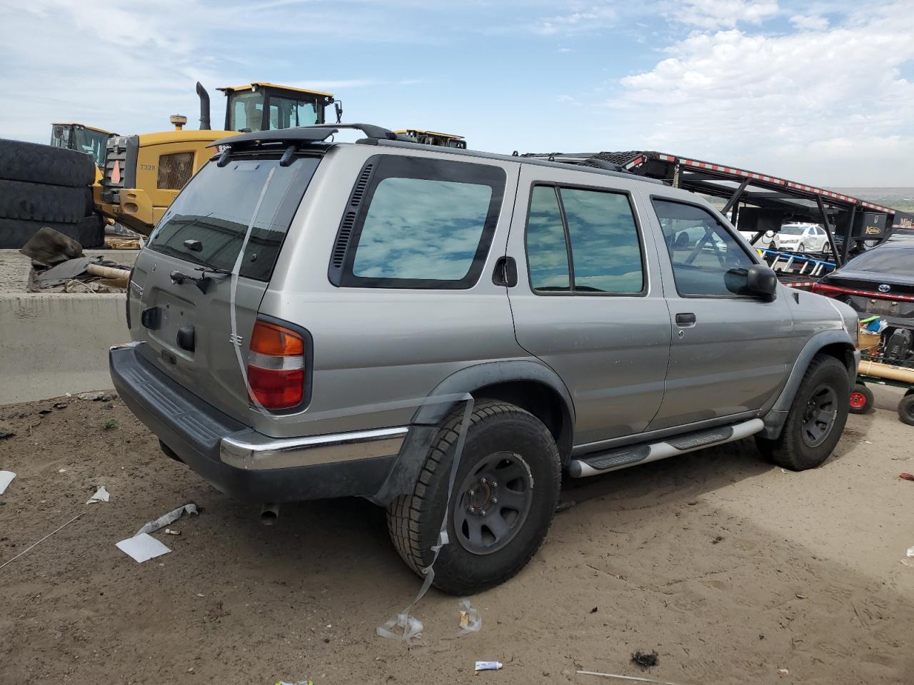 JN8AR05Y7XW314314 1999 Nissan Pathfinder Le