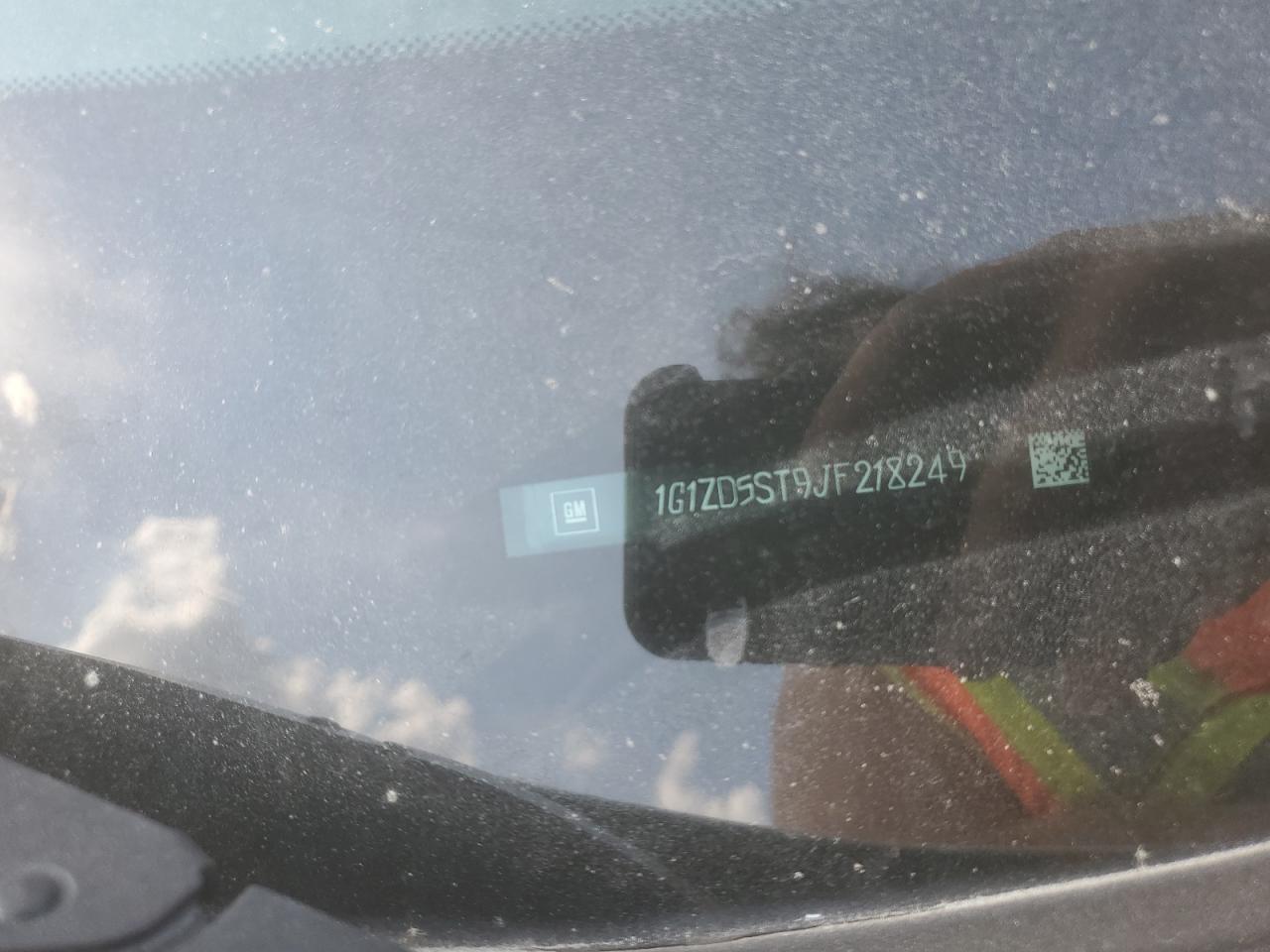 1G1ZD5ST9JF218249 CHEVROLET MALIBU 2018