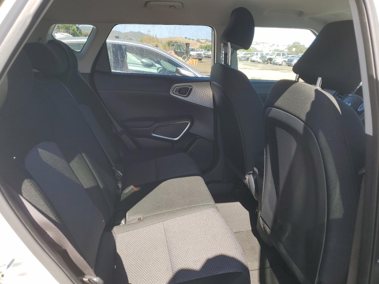 KNDJ23AUXN7176702 2022 Kia Soul Lx