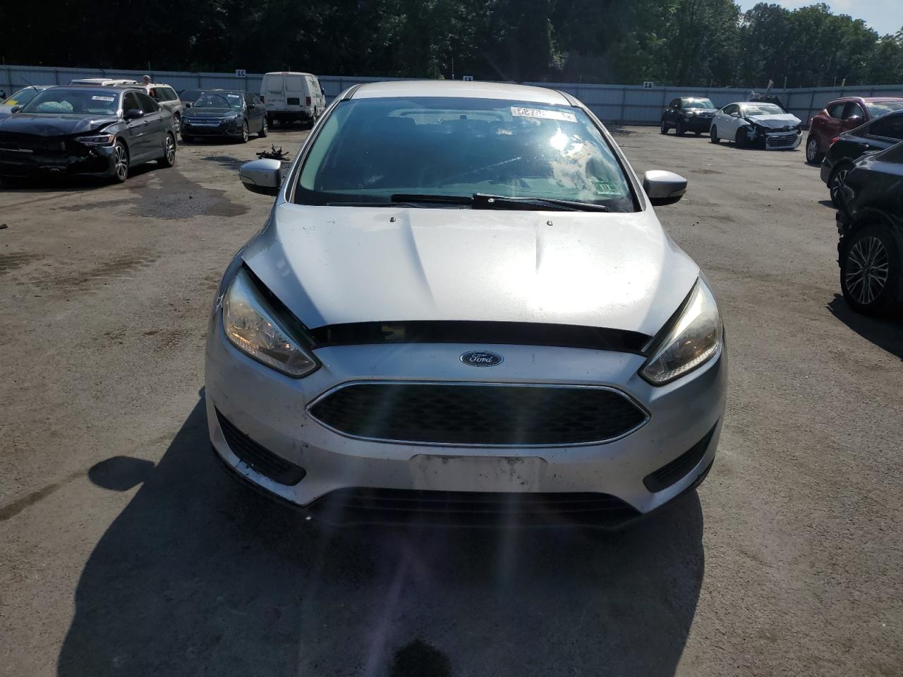 1FADP3K29GL334992 2016 Ford Focus Se