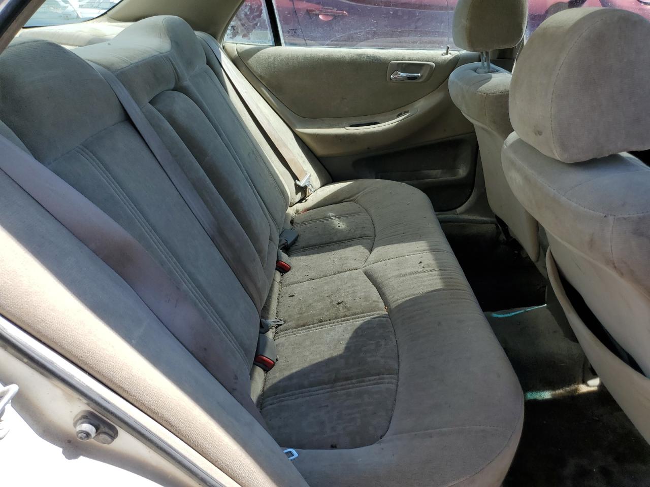 1HGCG5658YA094788 2000 Honda Accord Ex