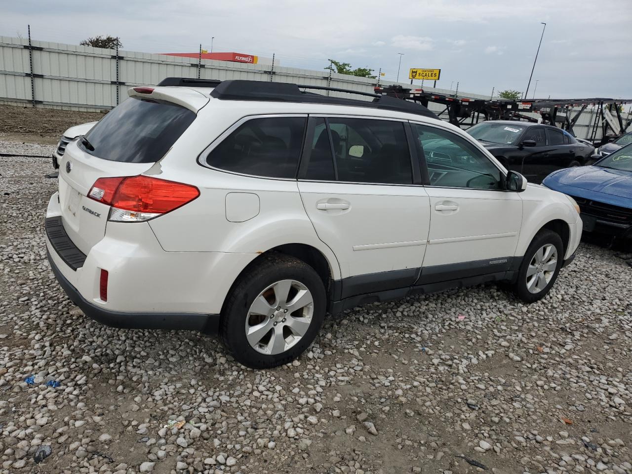 2012 Subaru Outback 2.5I Premium vin: 4S4BRCGC1C3251172