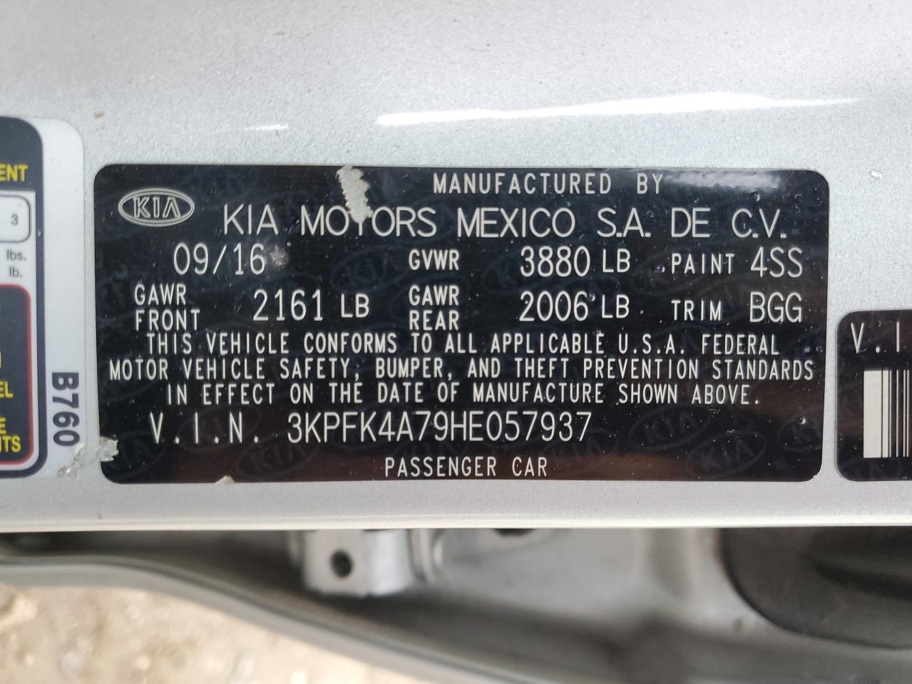 3KPFK4A79HE057937 2017 Kia Forte Lx