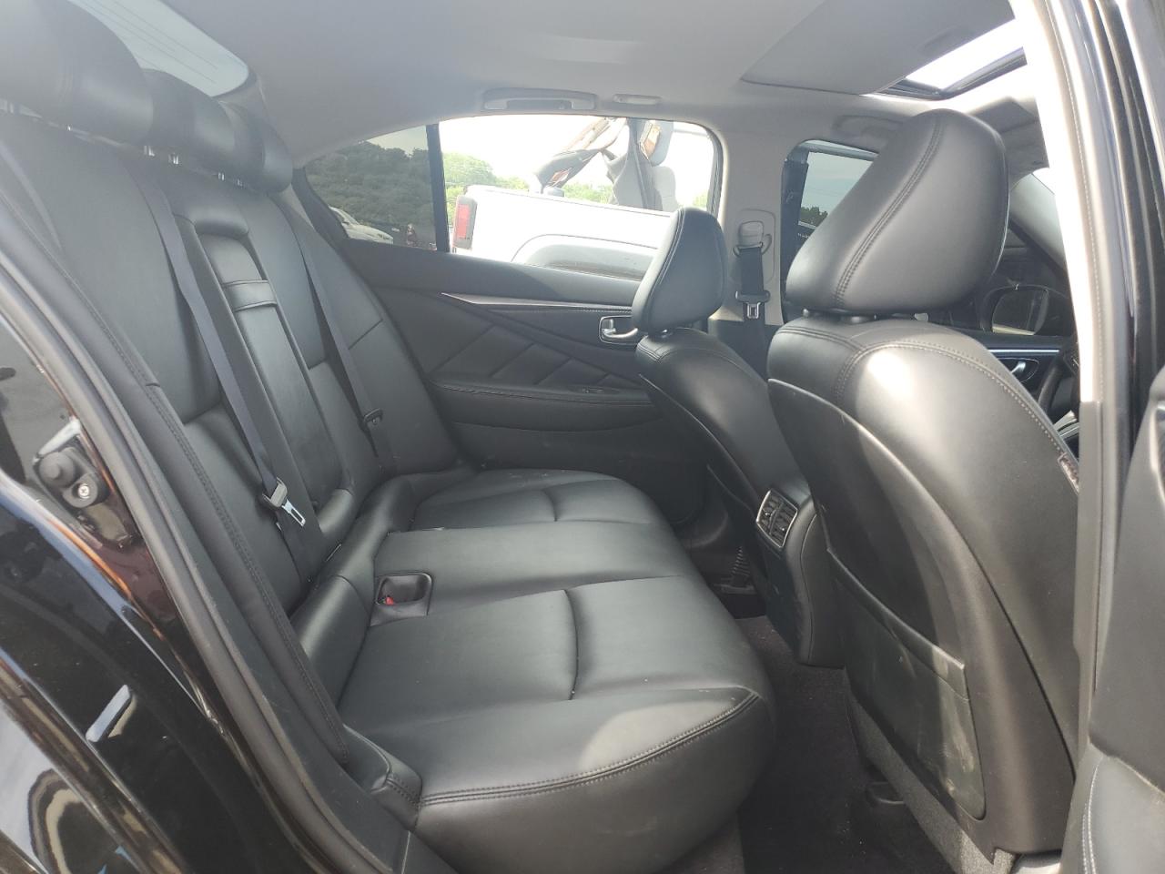 JN1EV7APXKM518062 2019 Infiniti Q50 Luxe