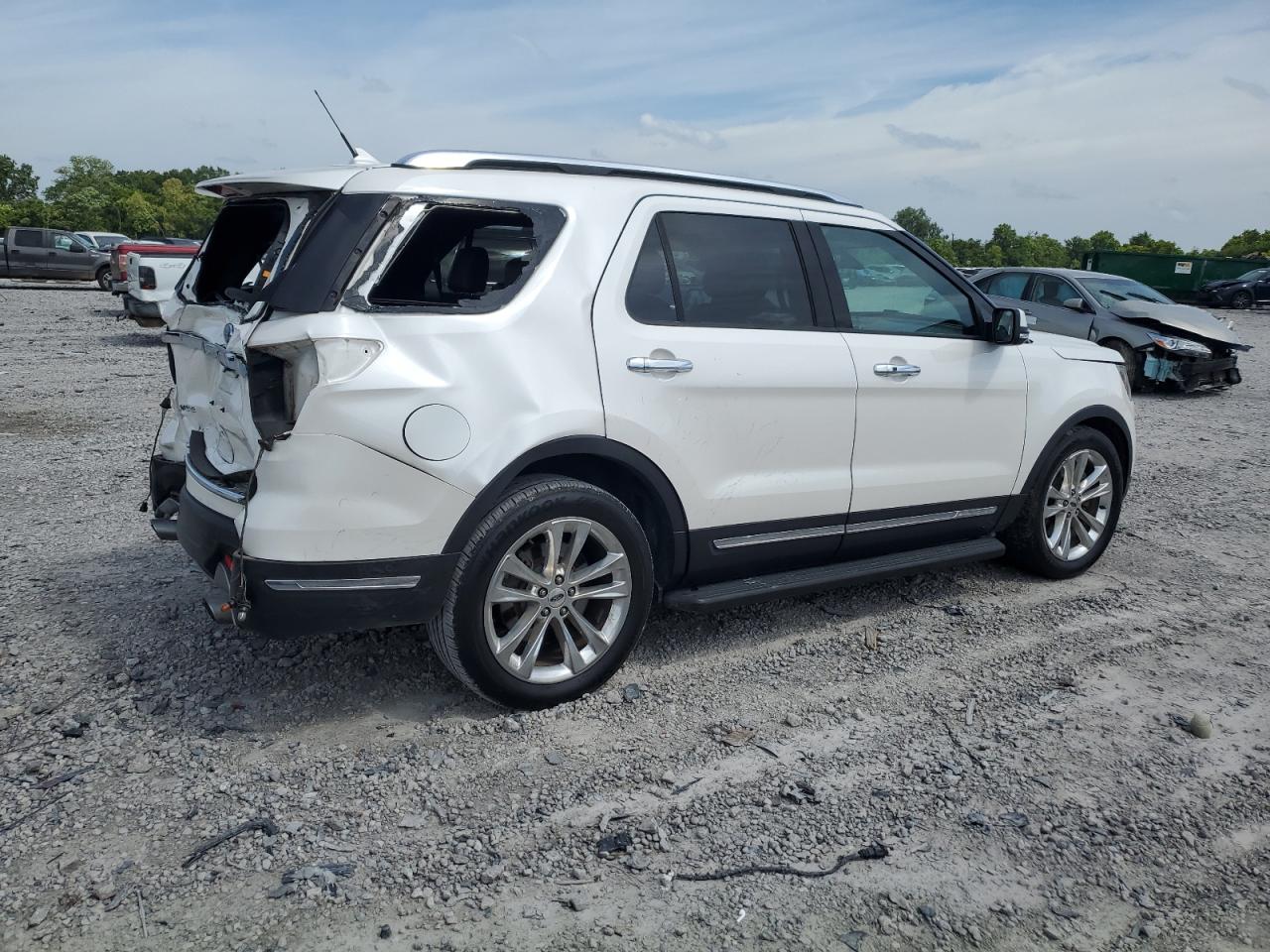 2018 Ford Explorer Limited vin: 1FM5K7F8XJGB26778