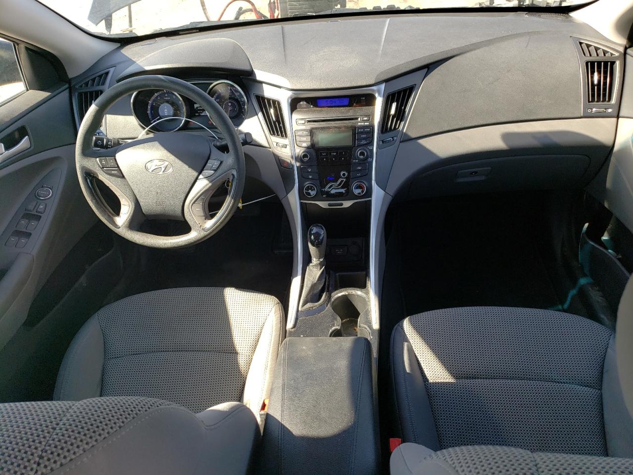 5NPEB4AC4CH373467 2012 Hyundai Sonata Gls