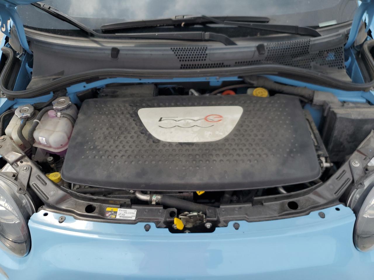 3C3CFFGE5FT695589 2015 Fiat 500 Electric