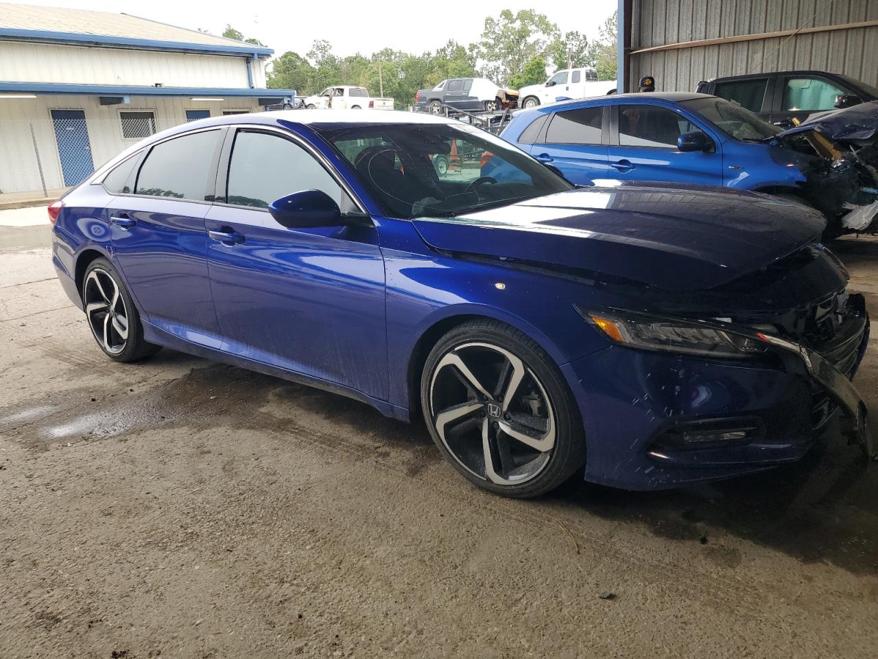 1HGCV1F30KA028420 HONDA ACCORD 2019
