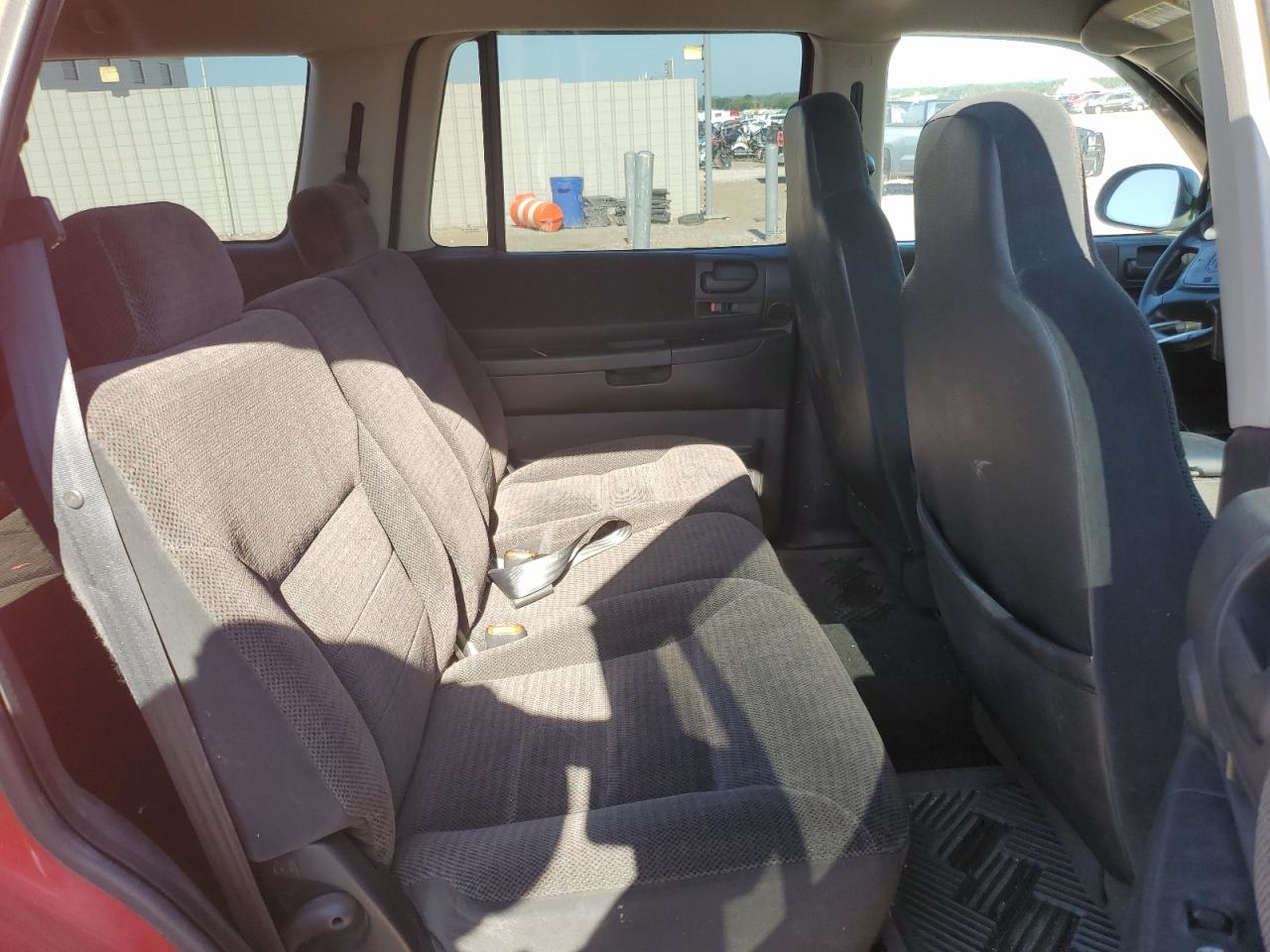 1B4HS48N02F152197 2002 Dodge Durango Slt