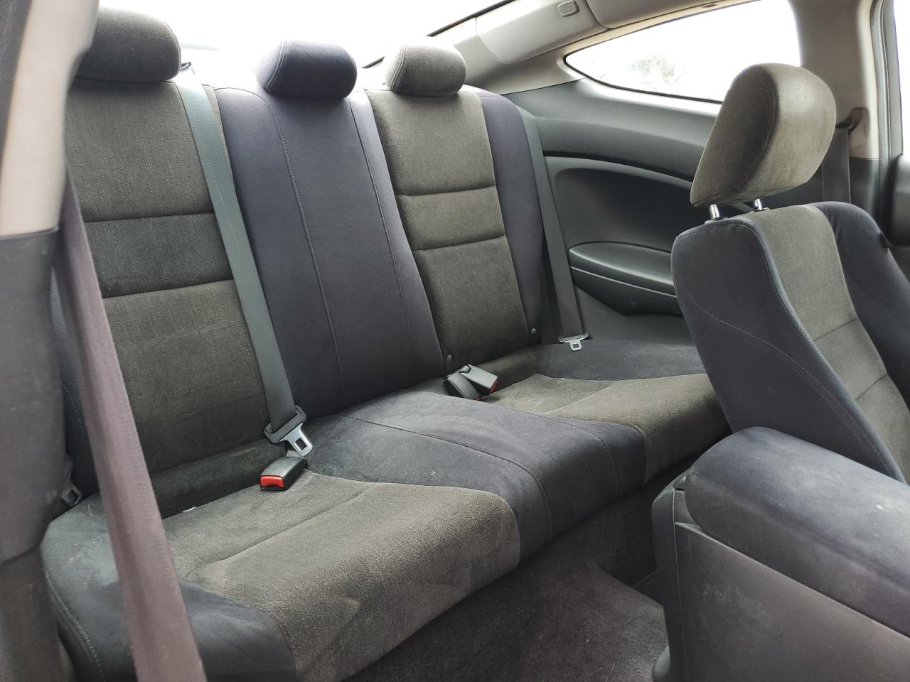 1HGCS1A33AA013957 2010 Honda Accord Lx