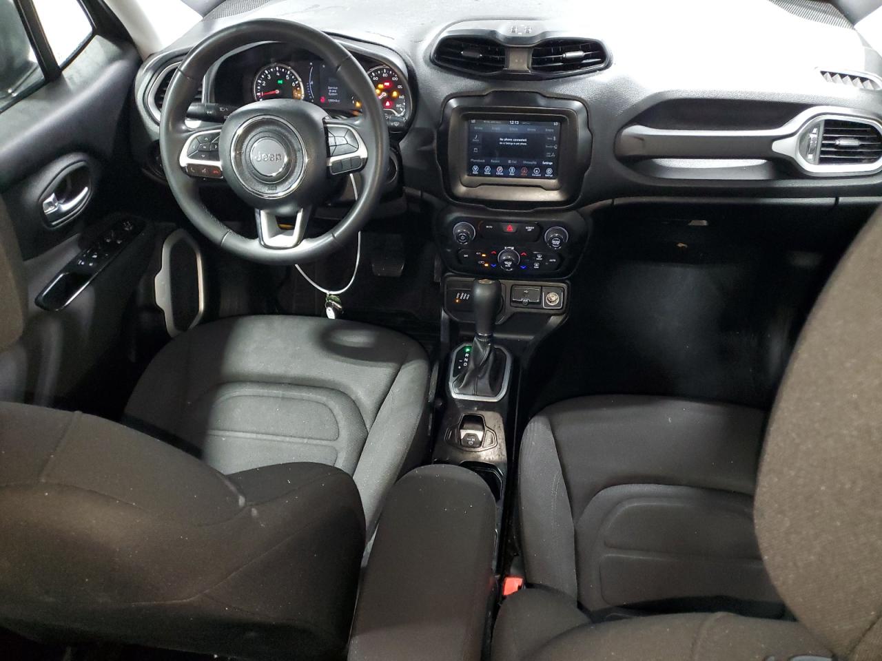 ZACCJBBB2JPH66201 2018 Jeep Renegade Latitude