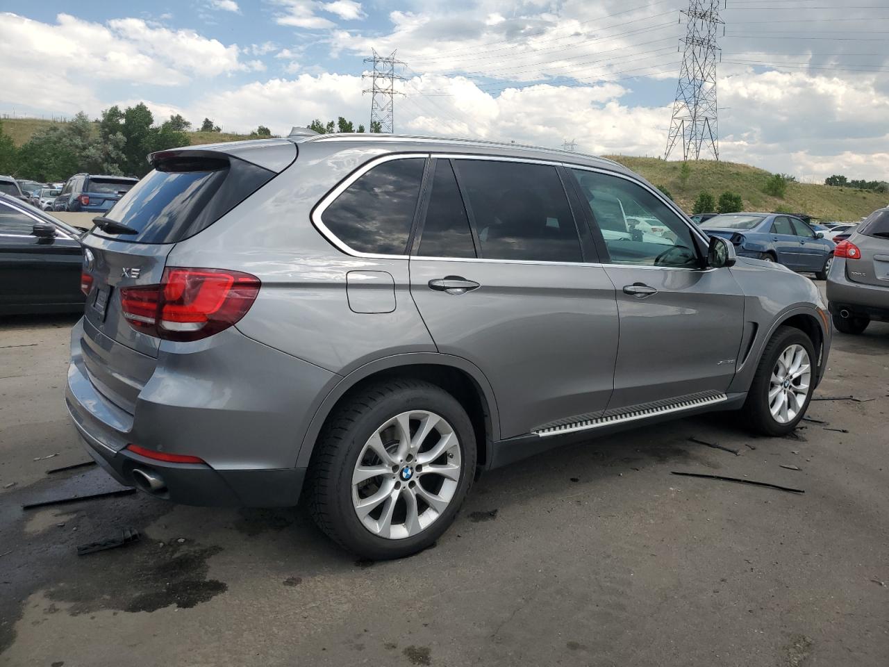 2015 BMW X5 xDrive35I vin: 5UXKR0C53F0K59157