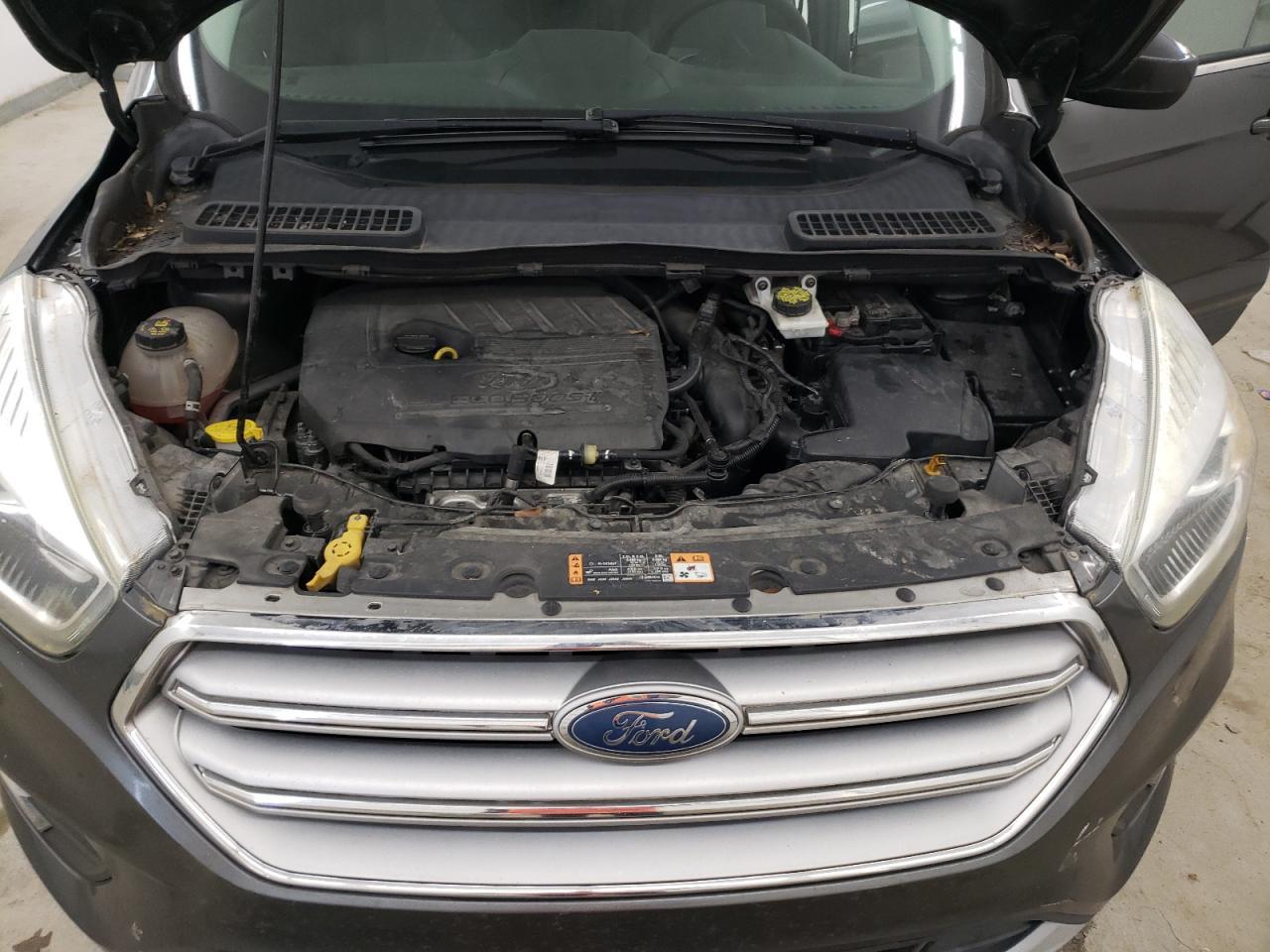 1FMCU0GD8HUB68107 FORD ESCAPE 2017