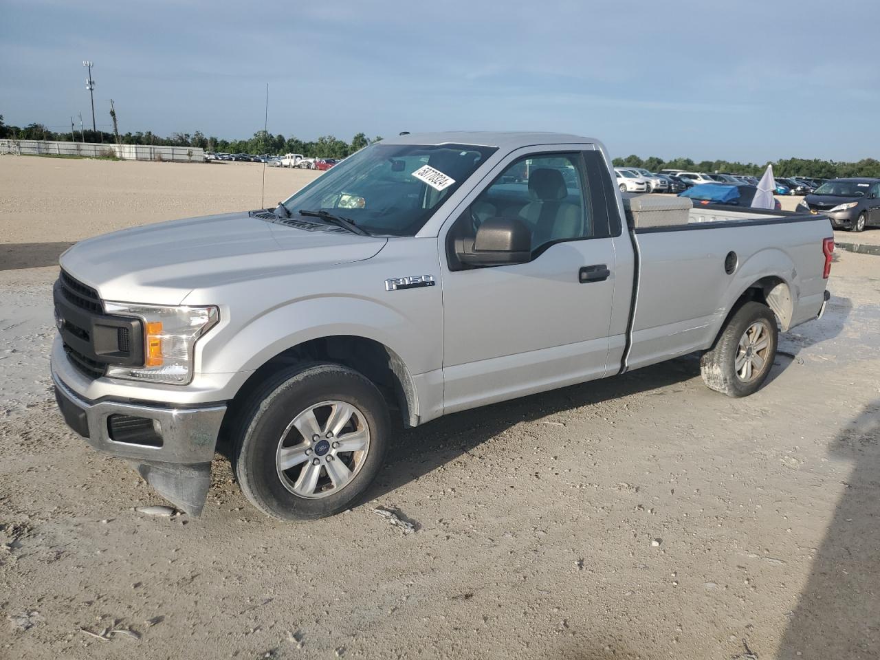 2018 Ford F150 vin: 1FTMF1CB2JKC19258