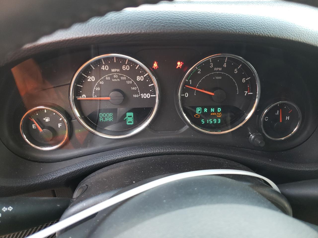 1C4BJWDGXEL262369 2014 Jeep Wrangler Unlimited Sport