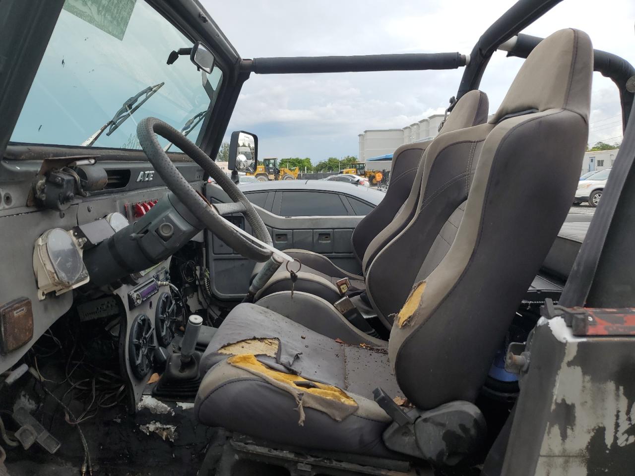 1J4FY29S4PP238609 1993 Jeep Wrangler / Yj