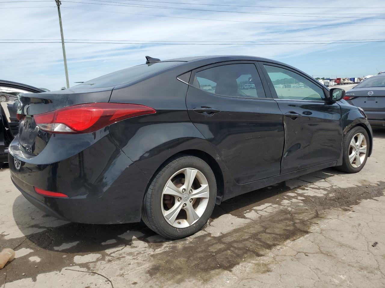 5NPDH4AE4GH674029 2016 Hyundai Elantra Se