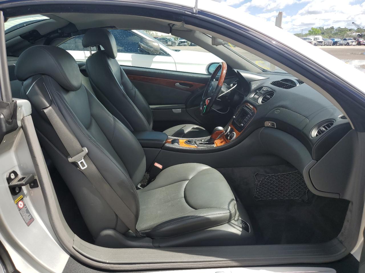 WDBSK75F64F064537 2004 Mercedes-Benz Sl 500