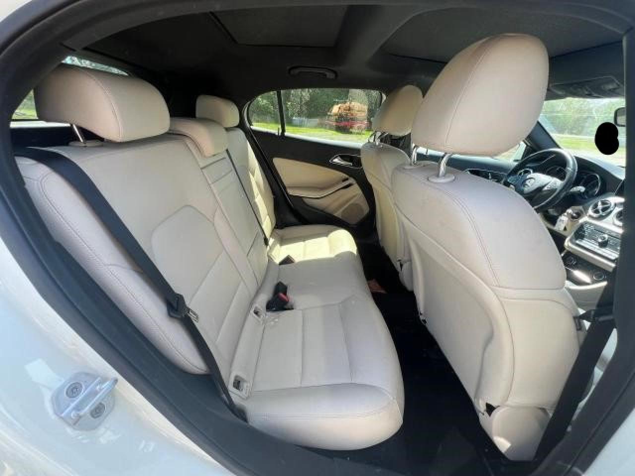 2018 Mercedes-Benz Gla 250 4Matic vin: WDCTG4GB4JJ463675