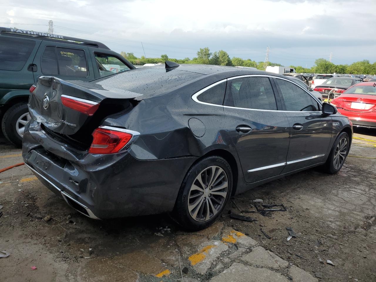 2017 Buick Lacrosse Essence vin: 1G4ZP5SS0HU170356