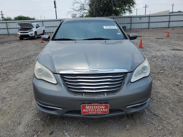 VIN 1C3CCBAB9DN676556 2013 Chrysler 200, LX no.5