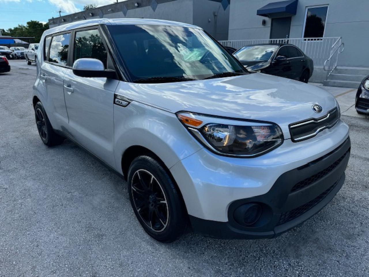 2019 Kia Soul vin: KNDJN2A21K7008085