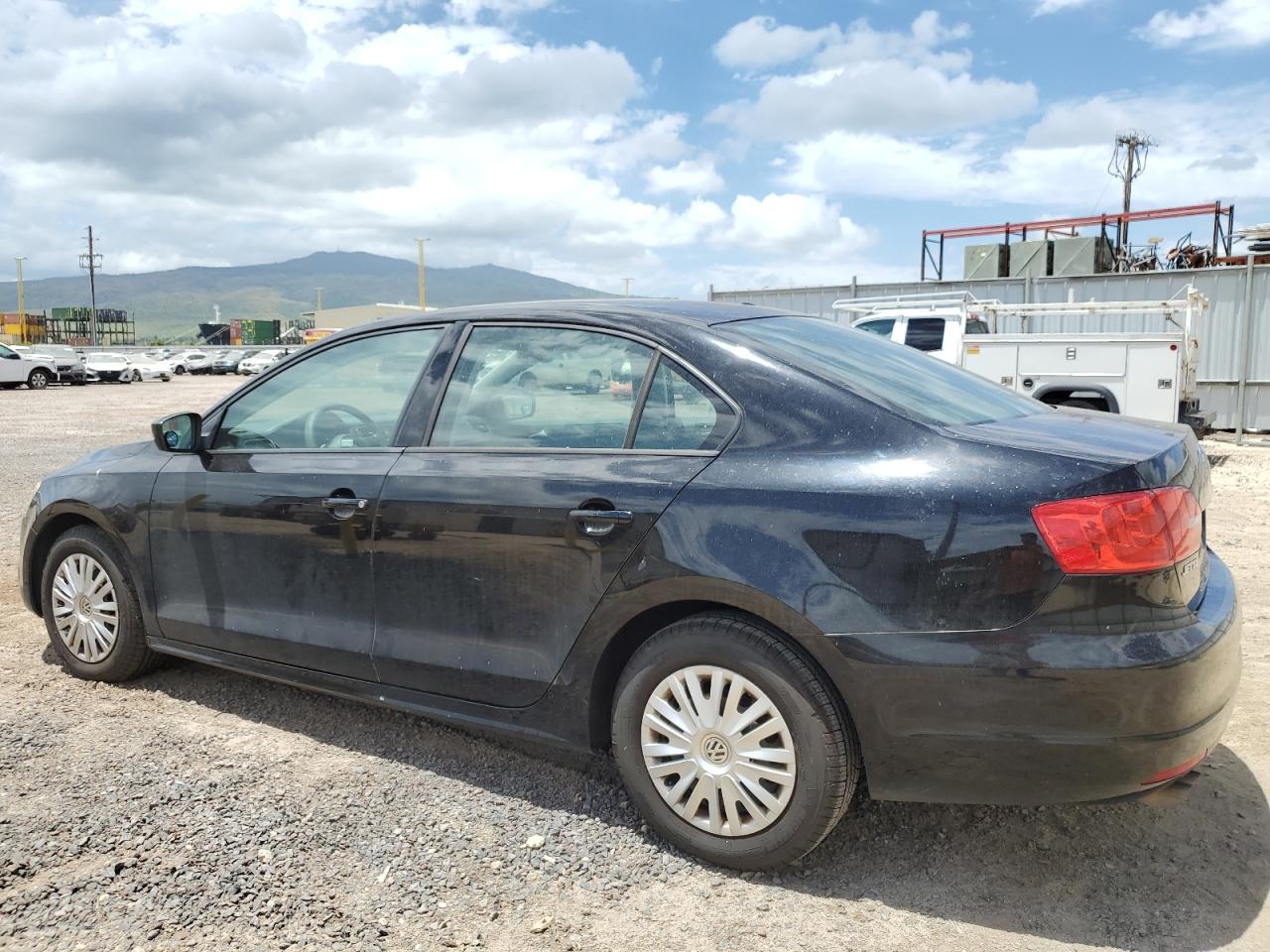 2013 Volkswagen Jetta Base vin: 3VW2K7AJ4DM298538