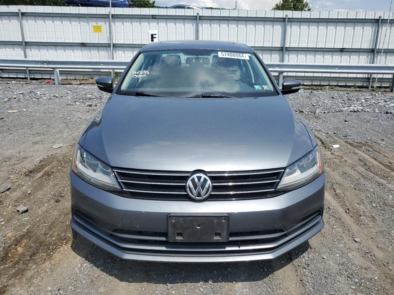 3VWDB7AJ1HM221317 2017 Volkswagen Jetta Se