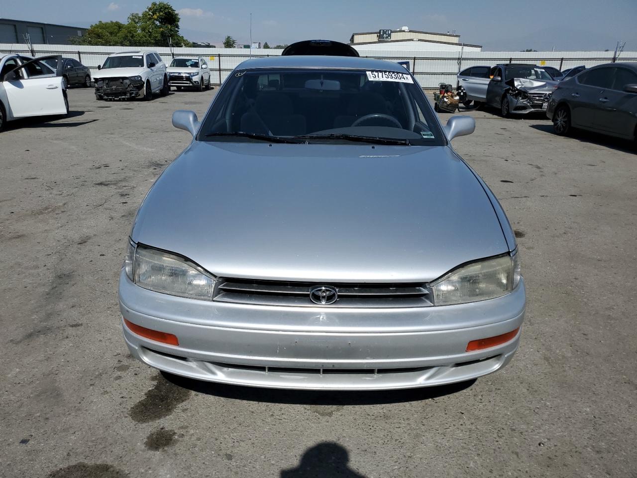 JT2VK12E3P0135751 1993 Toyota Camry Le