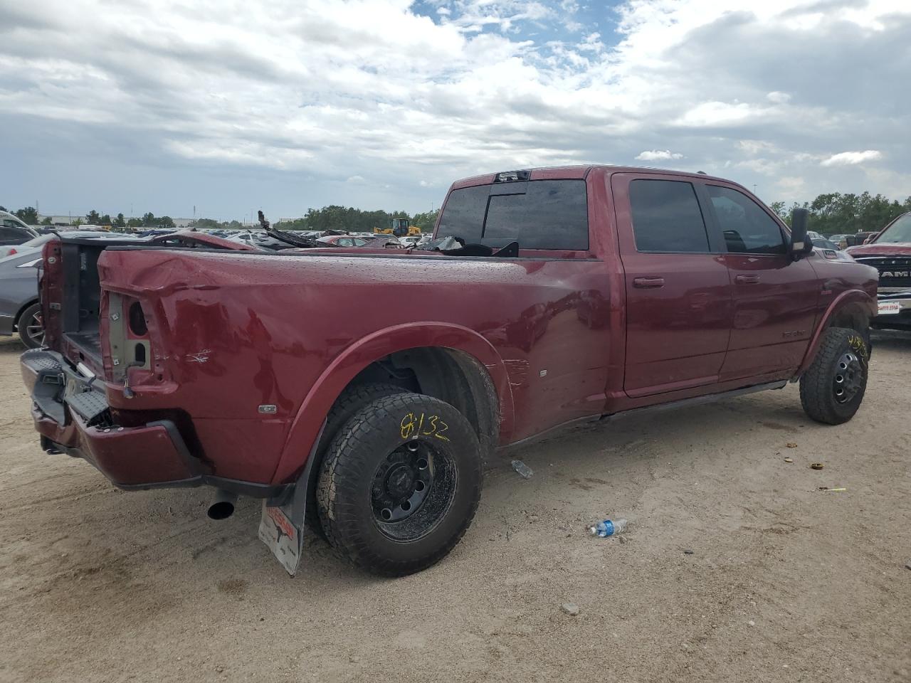 2022 Ram 3500 Limited vin: 3C63RRRL0NG240471