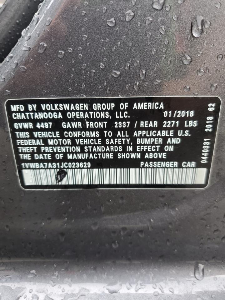 1VWBA7A31JC023629 2018 Volkswagen Passat Se