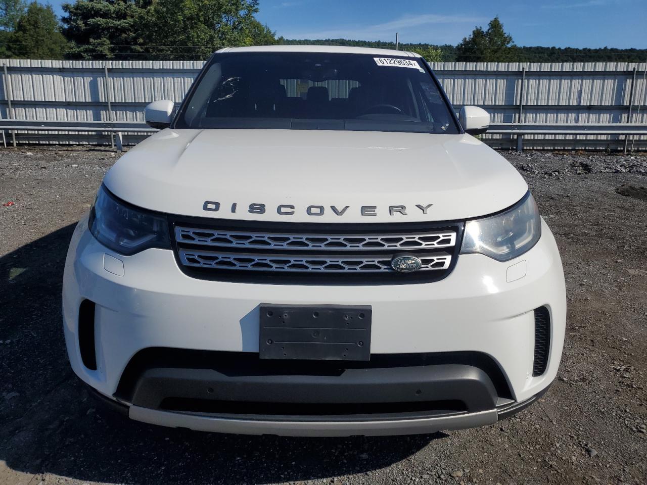 2017 Land Rover Discovery Hse vin: SALRRBBV9HA038102