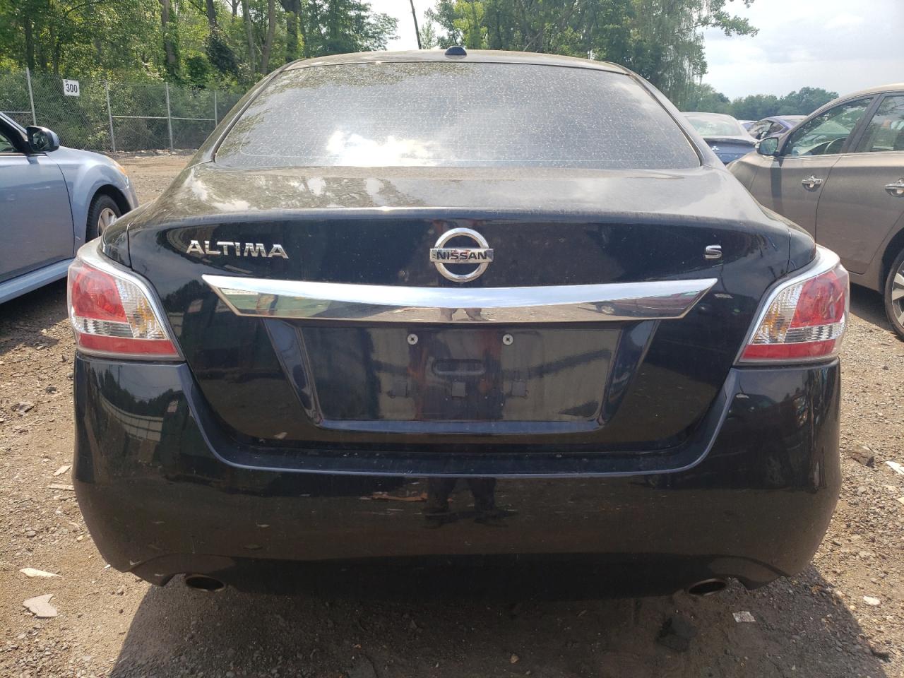 2015 Nissan Altima 2.5 vin: 1N4AL3AP1FC258730