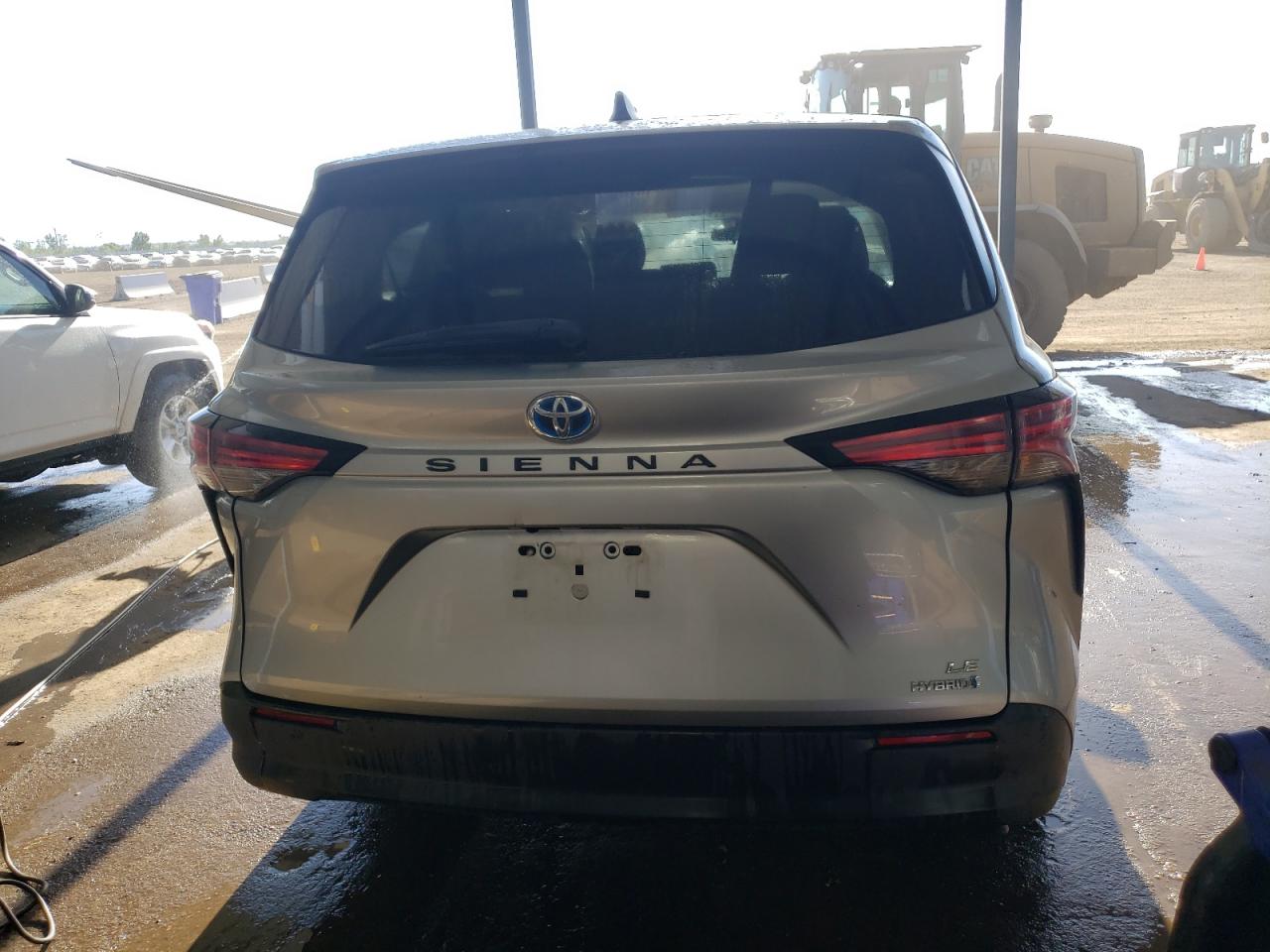 5TDKRKEC7NS110111 2022 Toyota Sienna Le