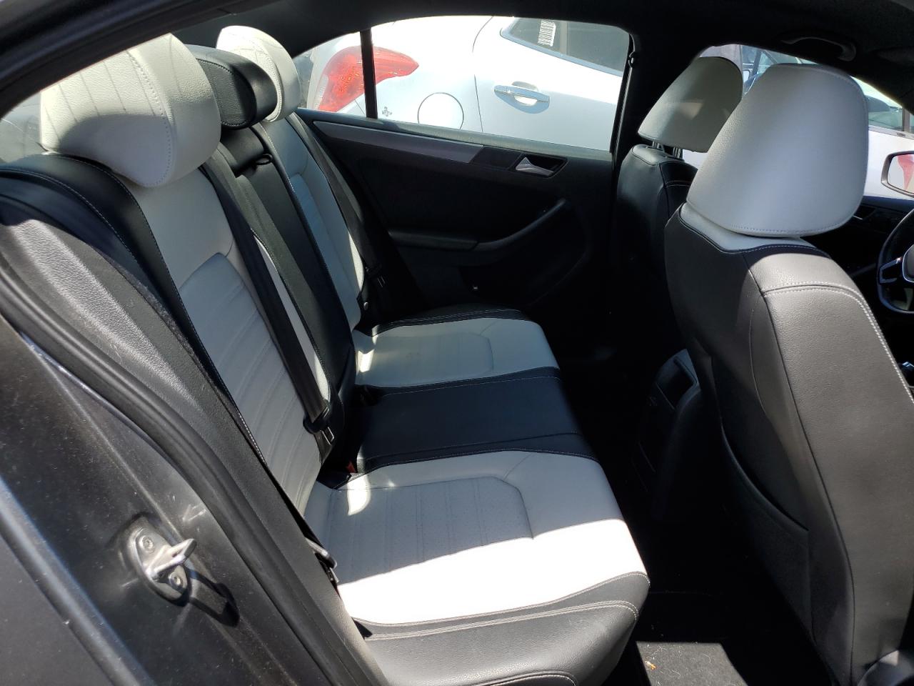 3VWD17AJ4HM305652 2017 Volkswagen Jetta Sport