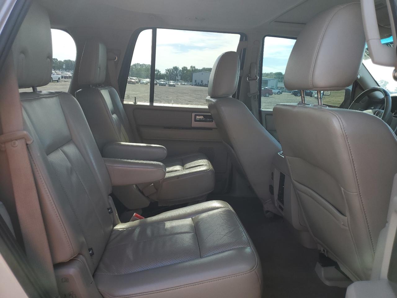 1FMJU2A51DEF23174 2013 Ford Expedition Limited