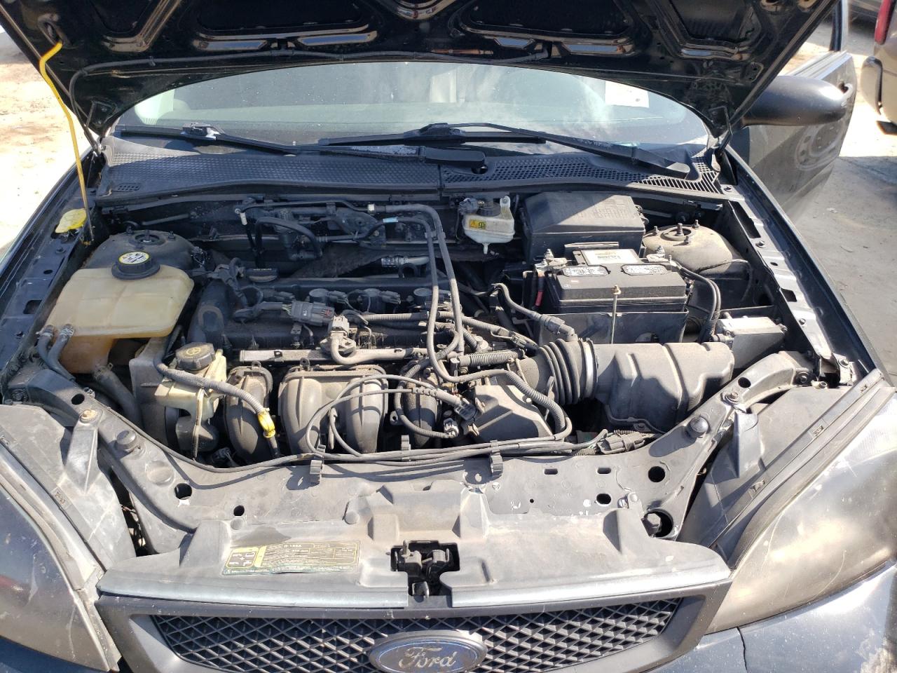 1FAHP31N46W230985 2006 Ford Focus Zx3