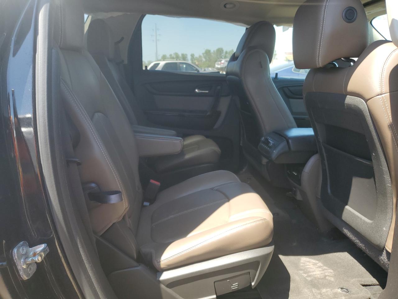 1GKKVSKD4FJ126004 2015 GMC Acadia Slt-2