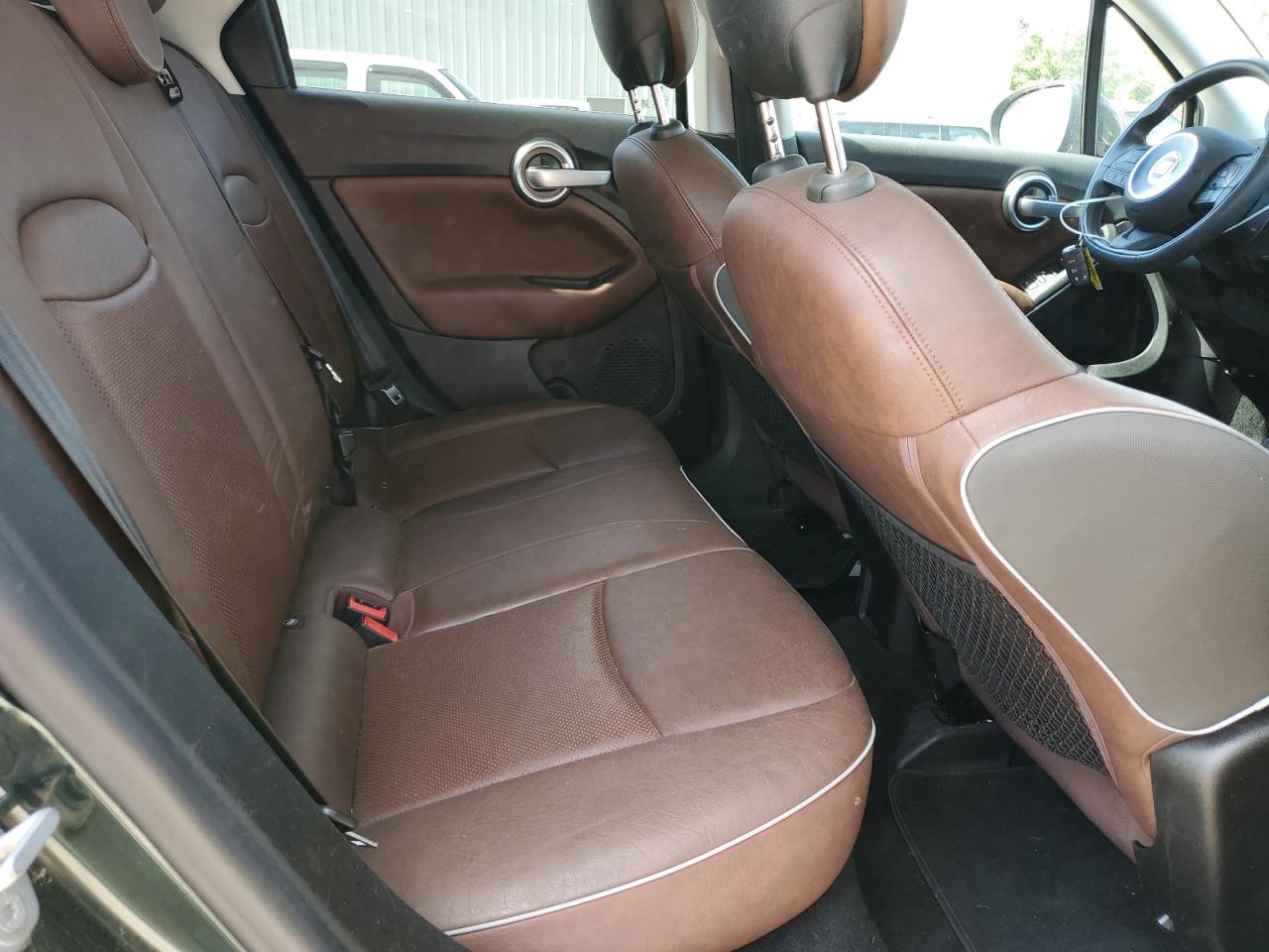 ZFBCFYDT8GP343593 2016 Fiat 500X Lounge