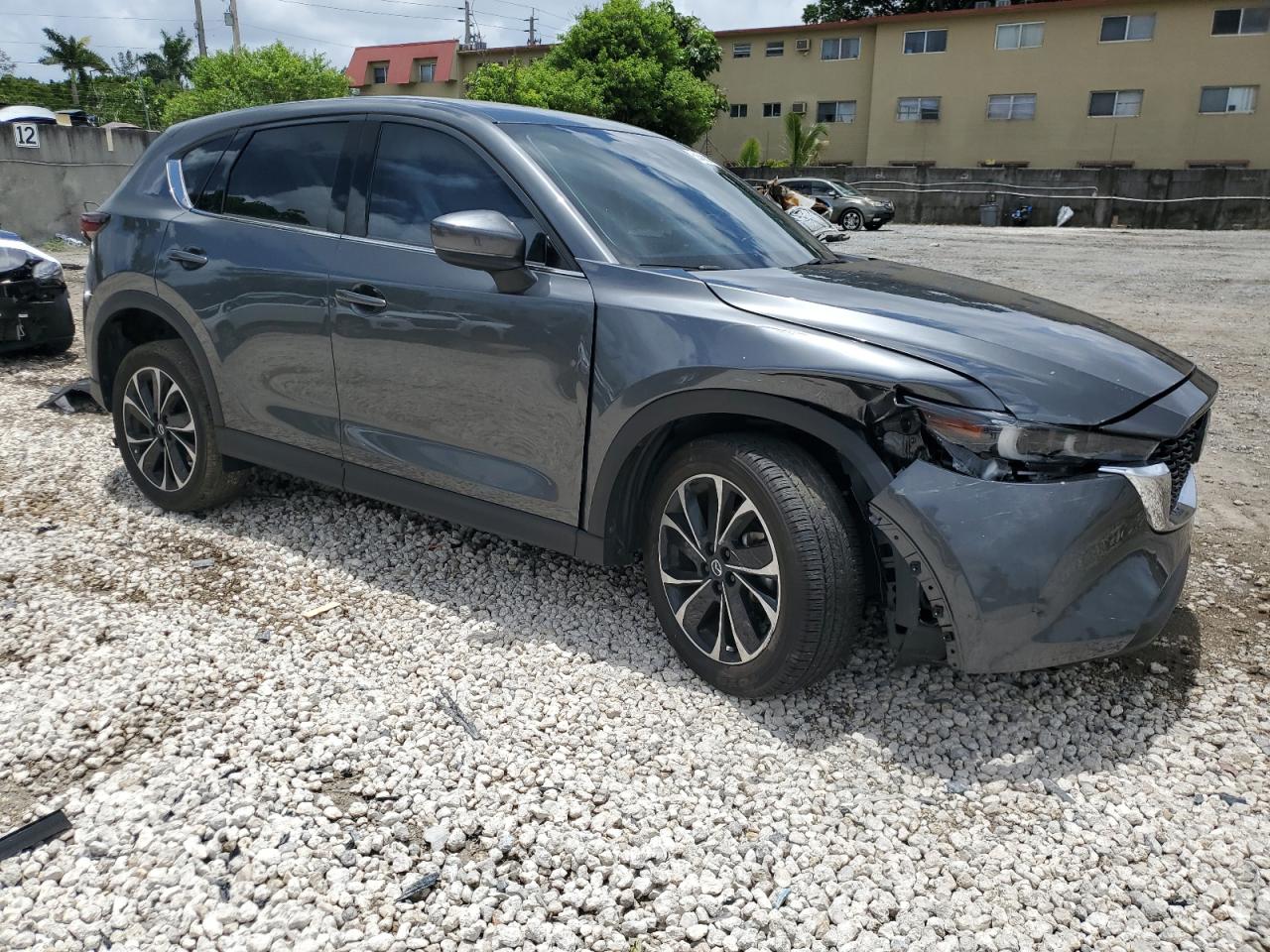 JM3KFBEMXN0551646 2022 Mazda Cx-5 Premium Plus