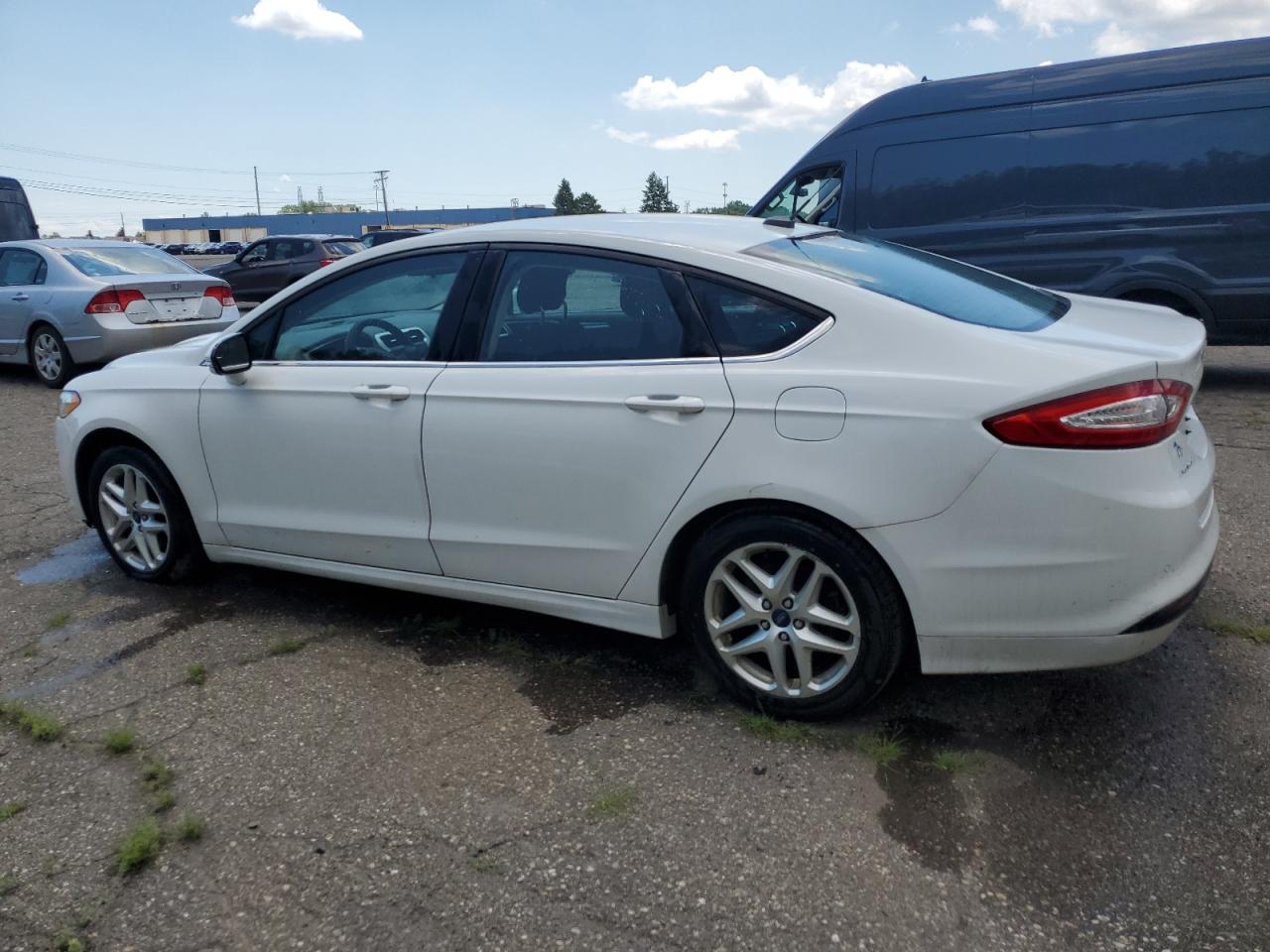 1FA6P0H74E5388552 2014 Ford Fusion Se