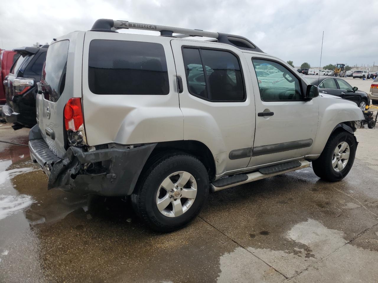 2013 Nissan Xterra X vin: 5N1AN0NUXDN810788