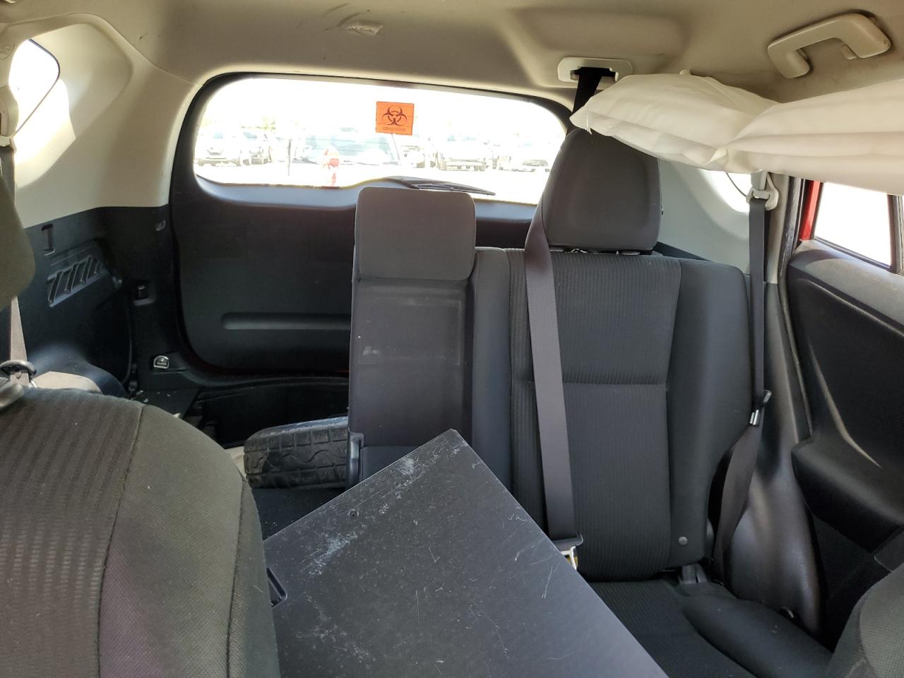 JTMZFREV9HJ122912 2017 Toyota Rav4 Le