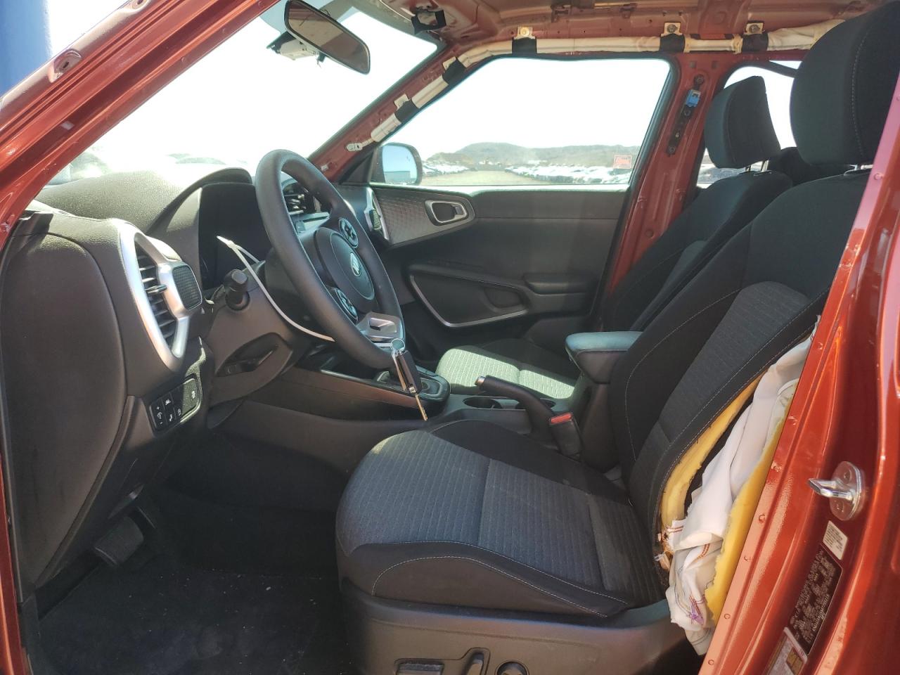 KNDJ23AUXM7795119 2021 Kia Soul Lx